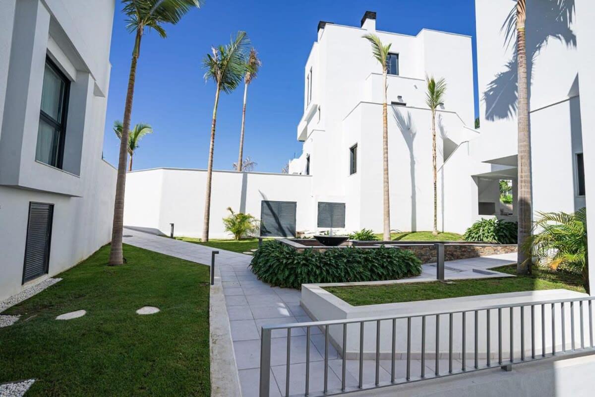 Apartamento Royal Palm Nerja Exterior foto