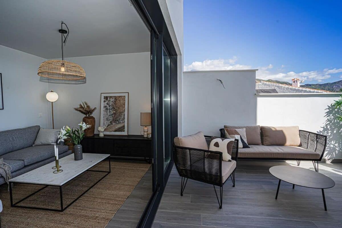 Apartamento Royal Palm Nerja Exterior foto